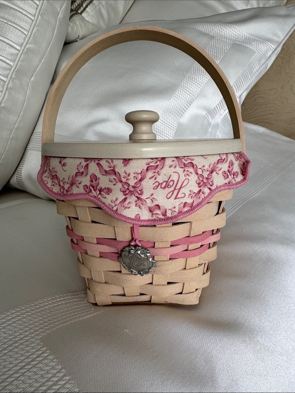 2001 Horizon of Hope Longaberger Cream Wood Basket with Pink Trim